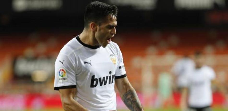 Maxi Gòmez abriò el marcador para Valencia.