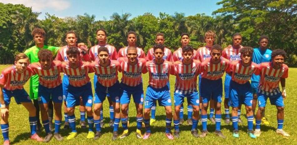 El equipo Delfines Atléticos San Juda venció 2-1 al DV-7 Academia en el partido que los enfrentó en la tercera jornada de la Liga Dominicana de Fútbol.