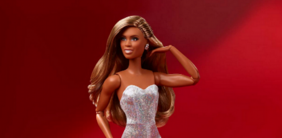 Nueva barbie trans, fotos del sitio web de Matell