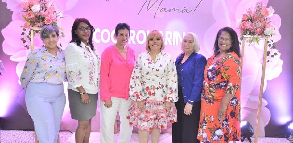 Mirla Troncoso, Ozail Solano, Fátima Stepan, Rommy Grullón, Miguelina Figuereo y Mayra Lara.