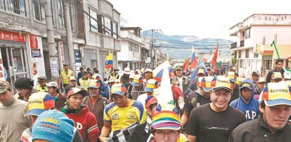Foto de archivo. Protesta. Indígenas en su marcha contra Rafael Correa en 2015.