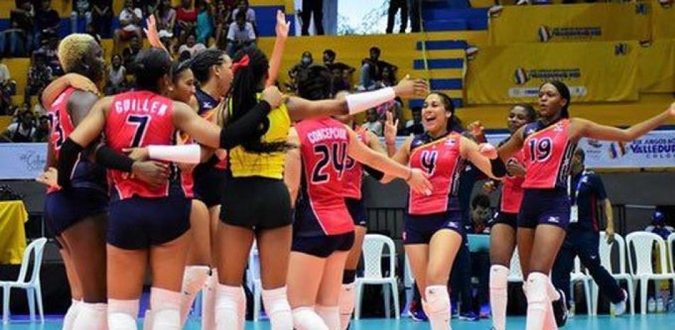 Rapública Dominicana ganó en su debut en el voleibol femenino en los Juegos Bolivarianos.