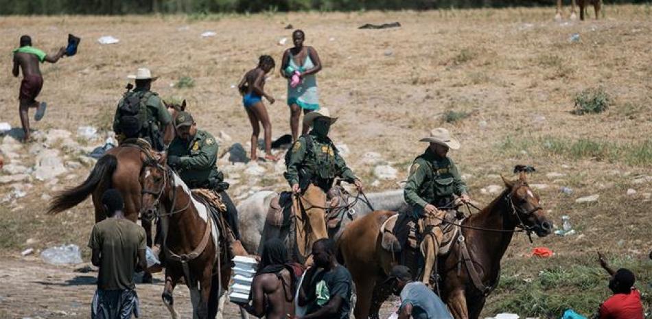 Migrantes haitianos en Texas. Foto fuente externa.