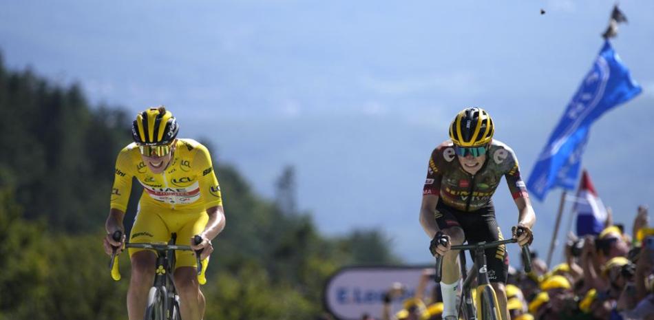 Tadej Pogacar rebasa a Jonas Vingegaard en la misma meta y gana la séptima etapa del Tour de Francia en La Super Planche des Belles Filles.