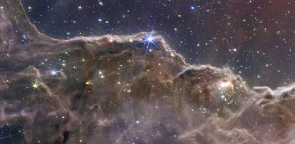 Carina Nebula, James Webb. Foto AP.