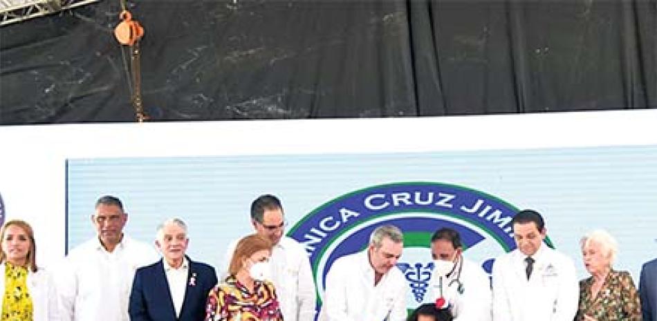 Acto en la Clínica Cruz Jiminián. JOSÉ A. MALDONADO