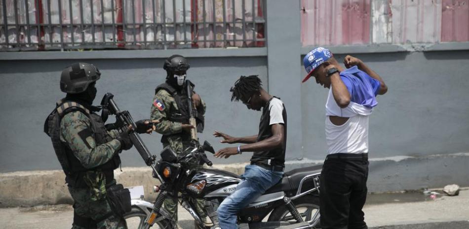 China pide al Consejo de Seguridad de la ONU embargo a armas ligeras a Haití