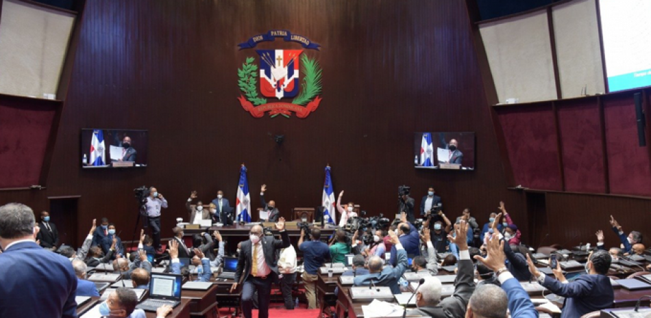 El Senado convirtió en ley el proyecto de extinción de dominio el pasado martes en una votación por unanimidad. Listín Diario