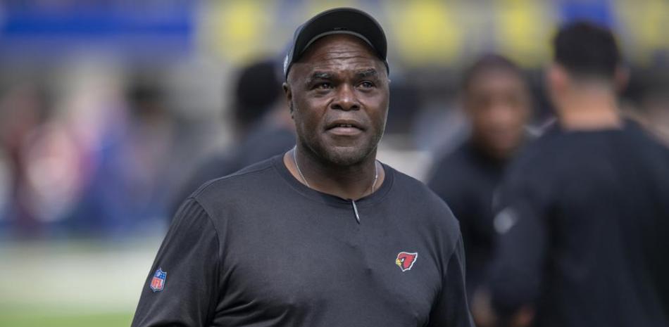 El entrenador de running backs de los Cardinals de Arizona, James Saxon, previo al partido frente a los Rams de Los Ángeles, el domingo 3 de octubre de 2021.