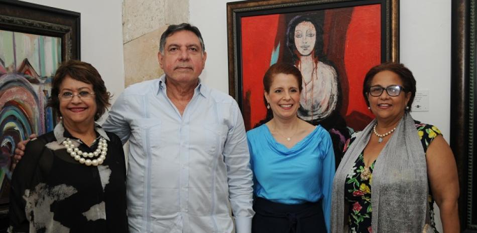 Verónica Sención, Gamal Michelén, Patricia Portela y Auda de Peralta.