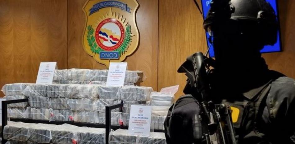 Decomiso de 25o paquetes de cocaína. Foto: Dirección de Comunicaciones de la DNCD