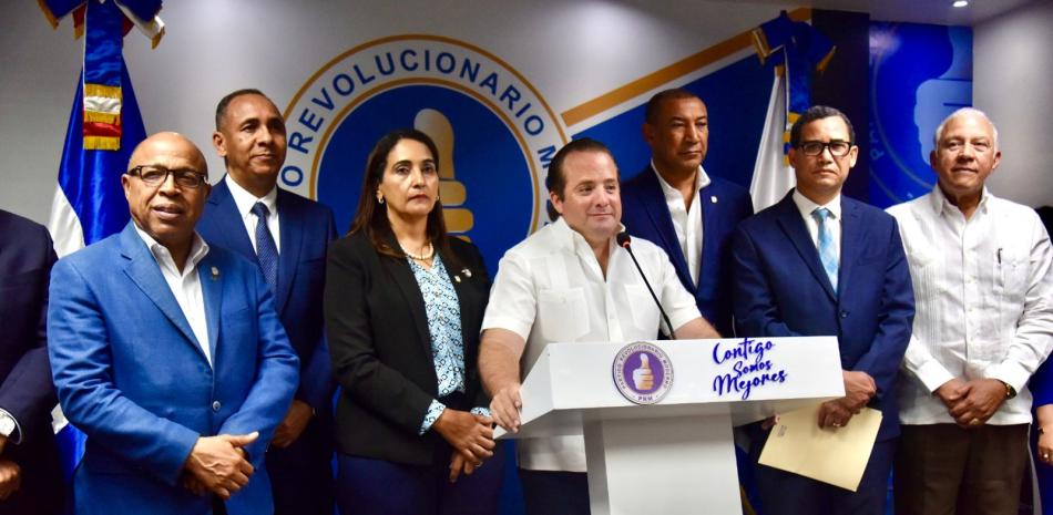 La Dirección Ejecutiva eligió por unanimidad los candidatos para los bufetes del Congreso Nacional que serán escogidos el próximo martes. Jorge Cruz