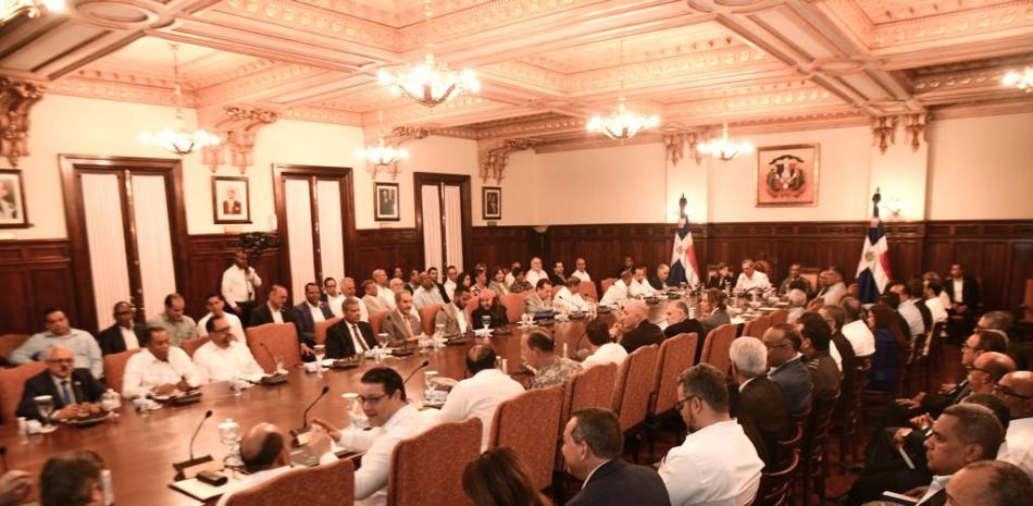 Consejo de ministros se reunió para tratar diversos temas económicos