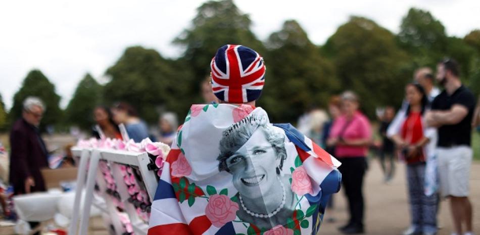 Admiradores de la princesa Diana de Gales. AFP