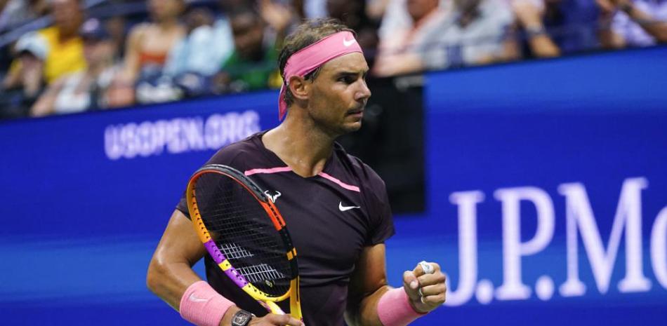Rafael Nadal reacciona durante el partido contra Fabio Fognini en la segunda ronda del US Open.