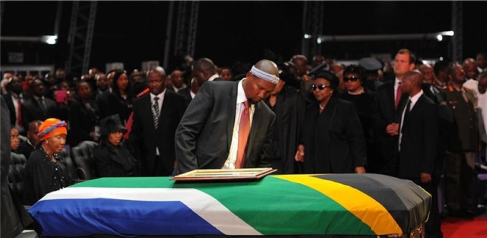 Funeral de Nelson Mandela, fuente externa