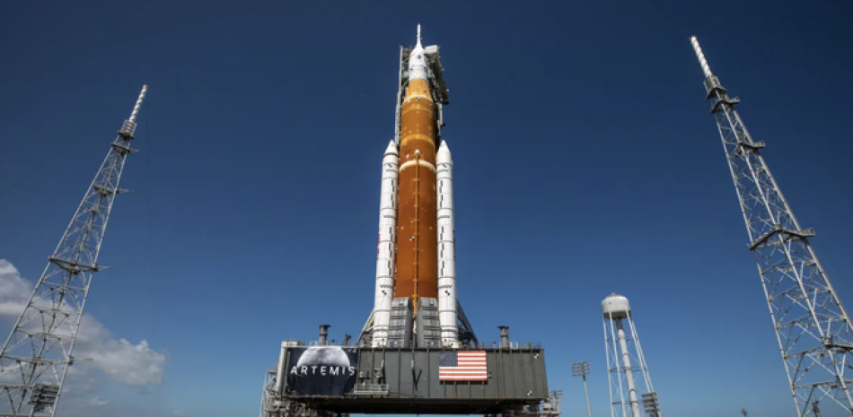 La NASA necesita más tiempo para lanzar Artemis 1