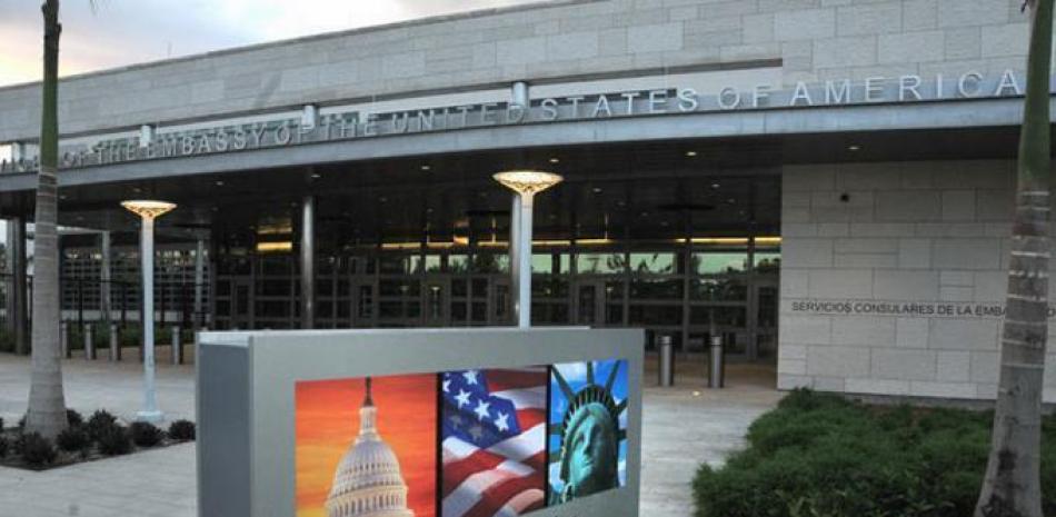 Embajada de los EEUU cancela servicios consulares programados para el lunes 19
