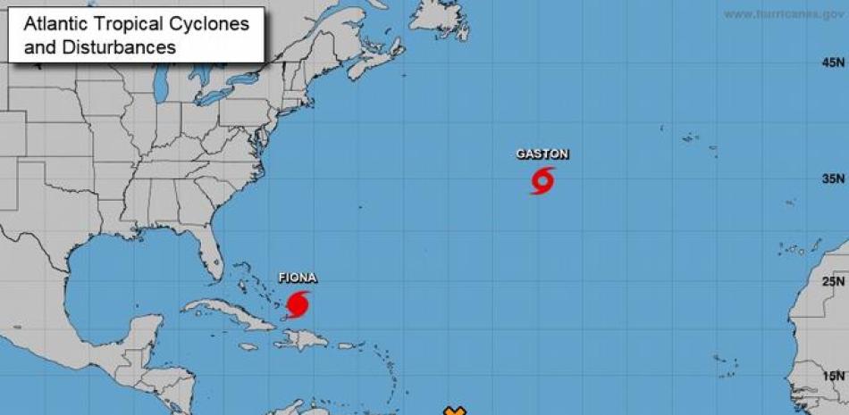 Gastón, surgida de la octava depresión tropical de la actual temporada, lleva rumbo norte-noreste y se prevé que sus fuertes marejadas afecten las Azores.