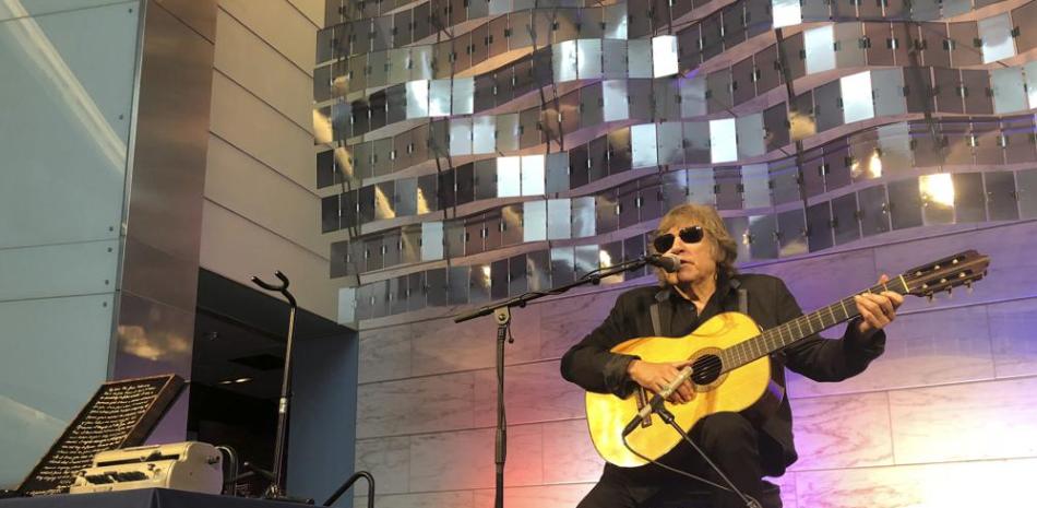 El astro puertorriqueño José Feliciano sumará a su lista de honores el primer Premio Billboard Leyenda que le será otorgado en los Premios Billboard de la música Latina 2022.