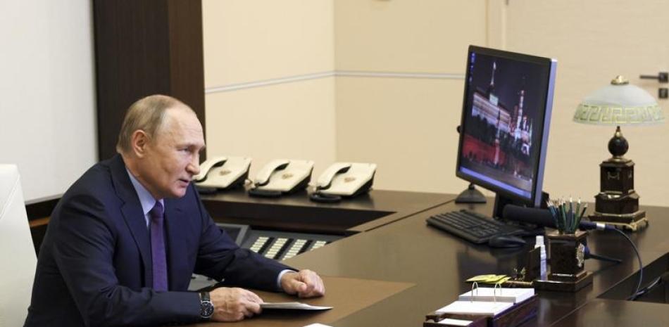 Putin endureció ayer los castigos contra sus soldados. AP