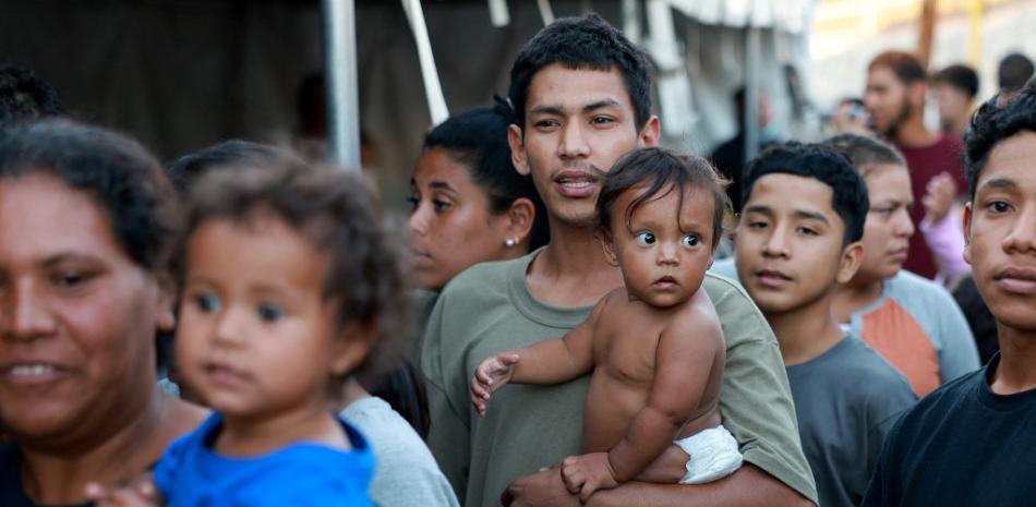 En las últimas semanas, los venezolanos han llegado en número creciente a El Paso, Texas, Estados Unidos. Foto: Joe Raedle/AFP.