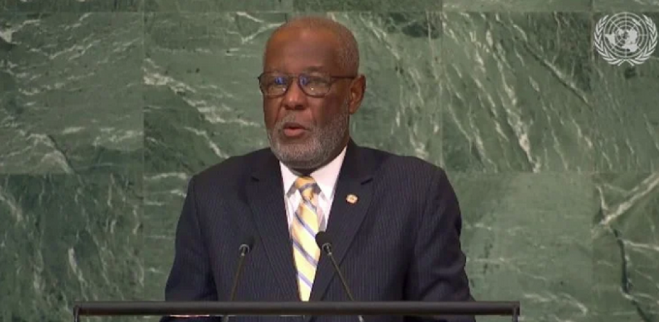 Jean Victor Généus, ministro de Relaciones Exteriores de Haití, habla en la ONU sobre la situación de su país./