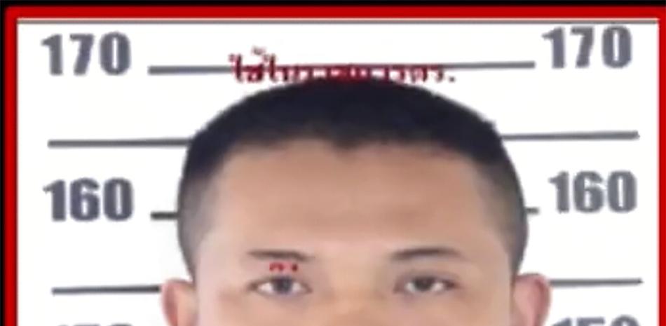 En esta foto policial publicada por la Oficina Provincial de Relaciones Públicas de Nong Bua Lamphu, se muestra a un presunto agresor en el ataque en la ciudad de Nongbua Lamphu, al norte de Tailandia. AP.