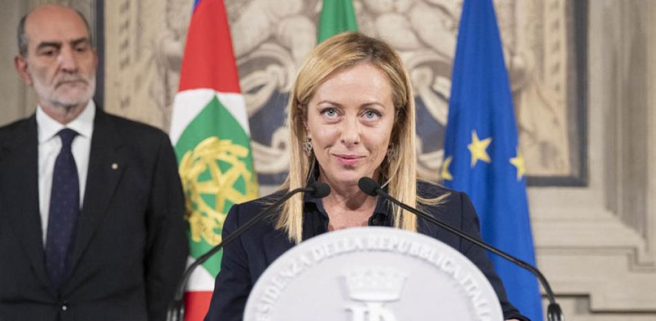 Giorgia Meloni será la primera mujer en encabezar un gobierno de extrema derecha.  / ap