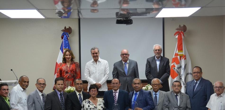 Abinader participa en inauguración de Feria del Libro de la Historia Dominicana