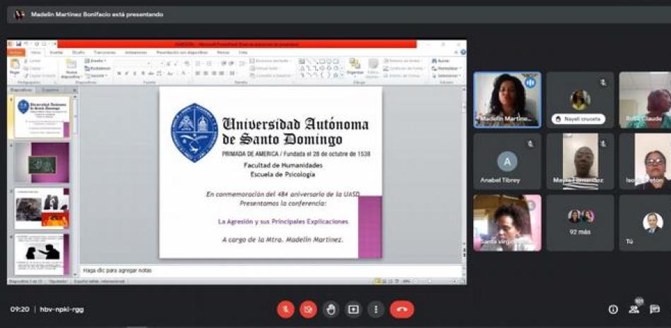 Vista de la videoconferencia “La agresión y sus principales explicaciones”, a cargo de la maestra Madelin Martínez Bonifacio de la Escuela de Psicología de la Facultad de Humanidades de la UASD.