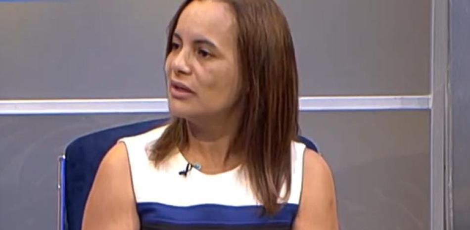 Anny Peña durante la entrevista en el programa El Día.