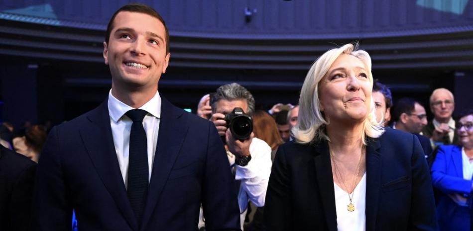 Marine Le Pen y Jordan Bardella. Foto: Alain Jocard/AFP.