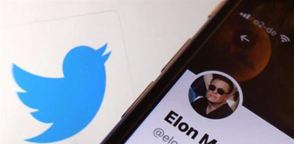 Archivo - FILED - 26 April 2022, Bavaria, Kempten: A picture shows Elon Musk Twitter's acount. Photo: Karl-Josef Hildenbrand/dpa - Karl-Josef Hildenbrand/dpa - EP