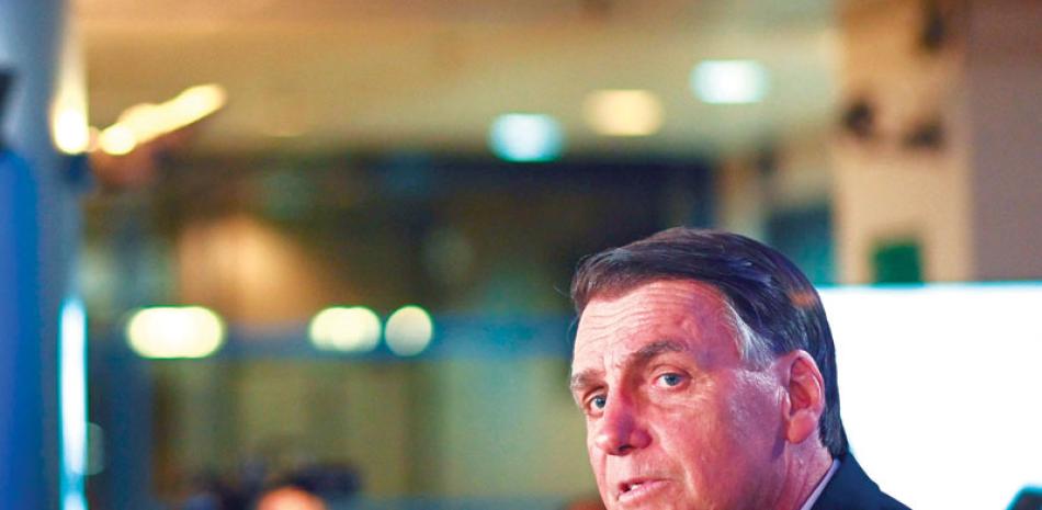 El presidente Jair Bolsonaro se ha mantenido aislado desde los pasados resultados electorales.   Agencias /