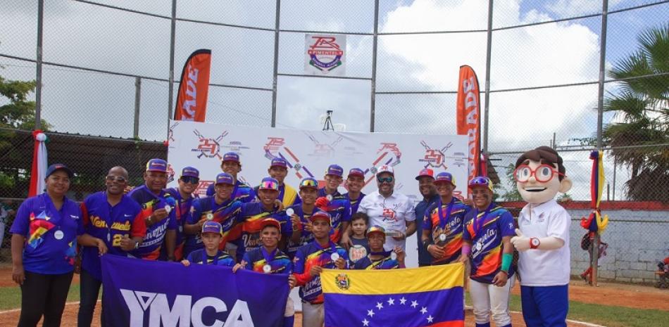 Integrantes del conjunto campeón de Venezuela.