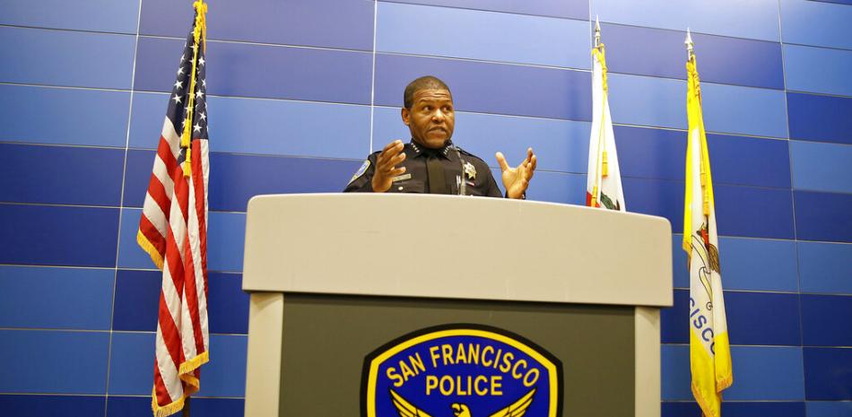 El jefe de la policía de San Francisco, Bill Scott, responde a preguntas durante una conferencia de prensa en la ciudad, el 21 de mayo de 2019. (AP Foto/Eric Risberg, Archivo)