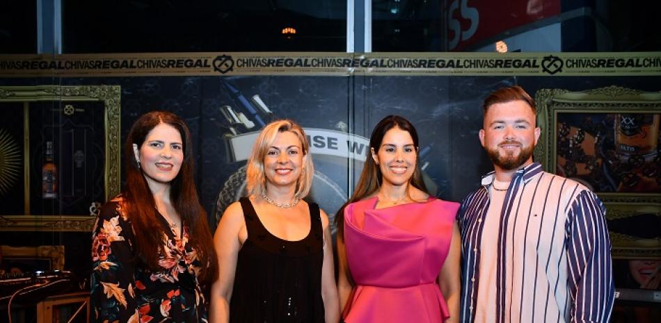 Dashiel Durán, Helena Dionisio, Franchesca Ortiz y Dominic Boon.