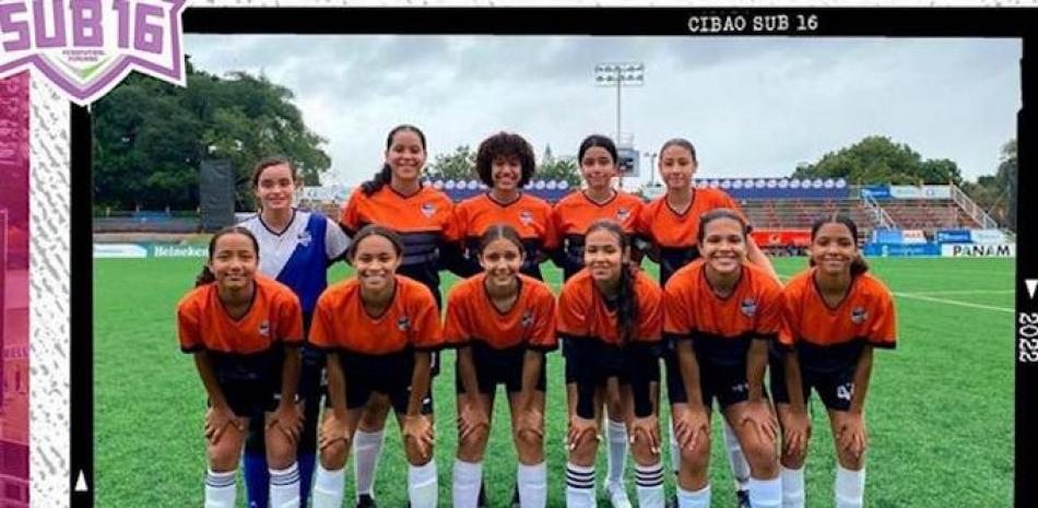 Onceno femenino Sub-16 Cibao FC.