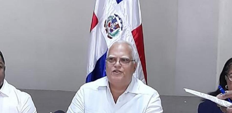 El presidente de la UMPIH, Issachart Burgos. 

Foto de archivo Listín Diario.