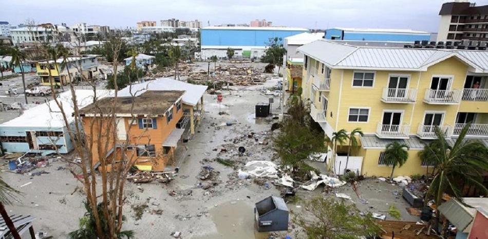 Devastación en Florida por el paso del huracán Ian. Archivo / AP