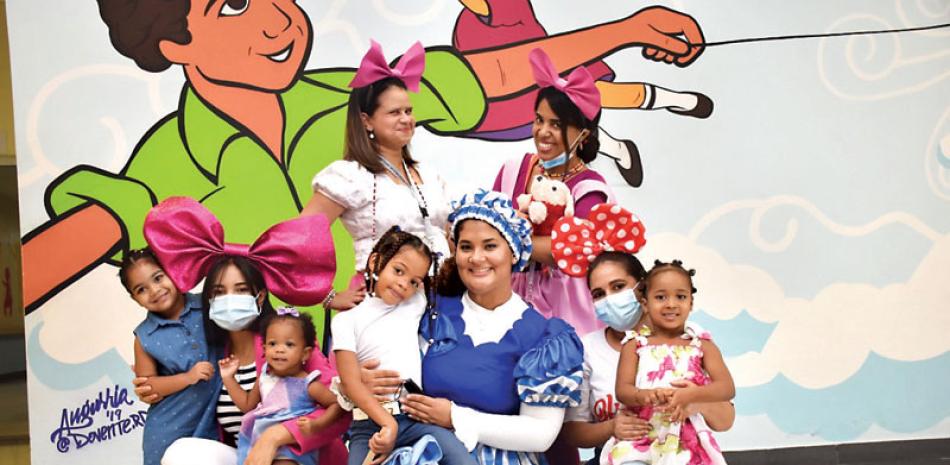 El hospital pediátrico Hugo Mendoza ha logrado que estar ante un médico no sea aterrador para los niños y niñas que reciben asistencia en el centro. Yariel Ferreras / LD