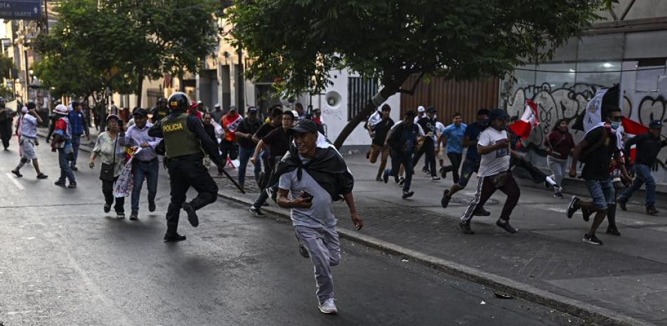 Manifestantes en Perú. Foto: AFP
