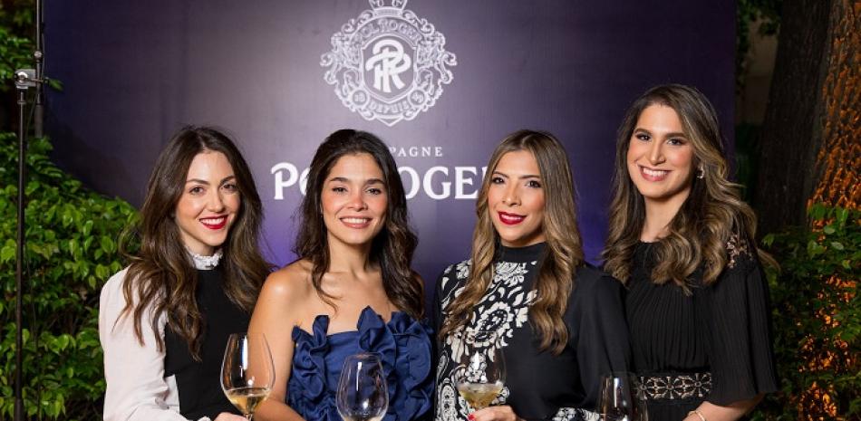 Daniela Pen~aranda, Laura Ricardo, Luisa Fontana y Alejandra Valverdera. Cortesía de los anfitriones