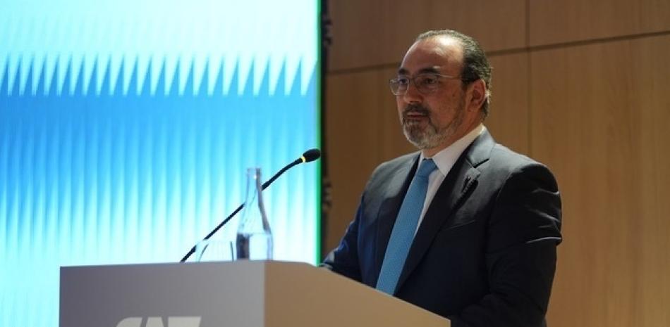 Presentación del informe de CAF, a cargo del presidente ejecutivo del banco, Sergio Díaz-Granados. Foto: Europa Press