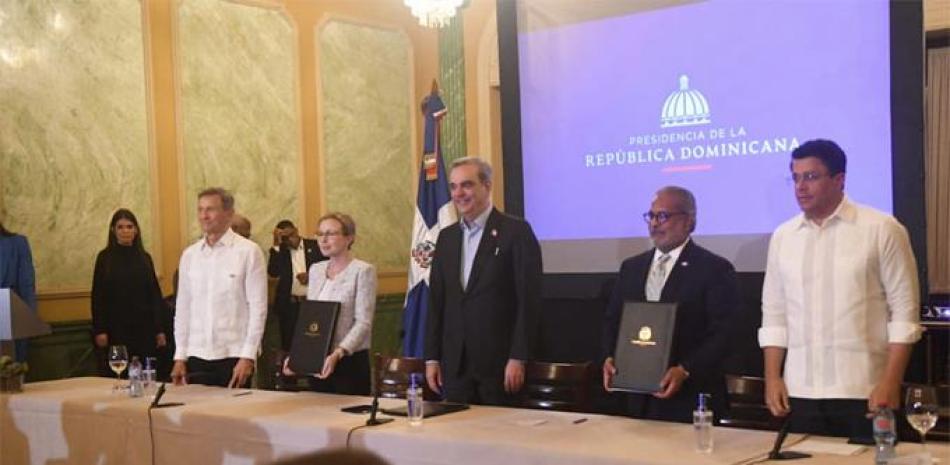 El acuerdo se firmó en el Palacio Nacional. Externa /