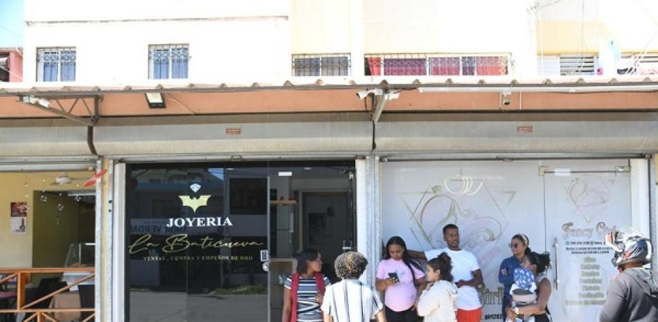 Joyería "La Baticueva" asaltada en Invivienda. Fotos: Raúl Asencio /LD