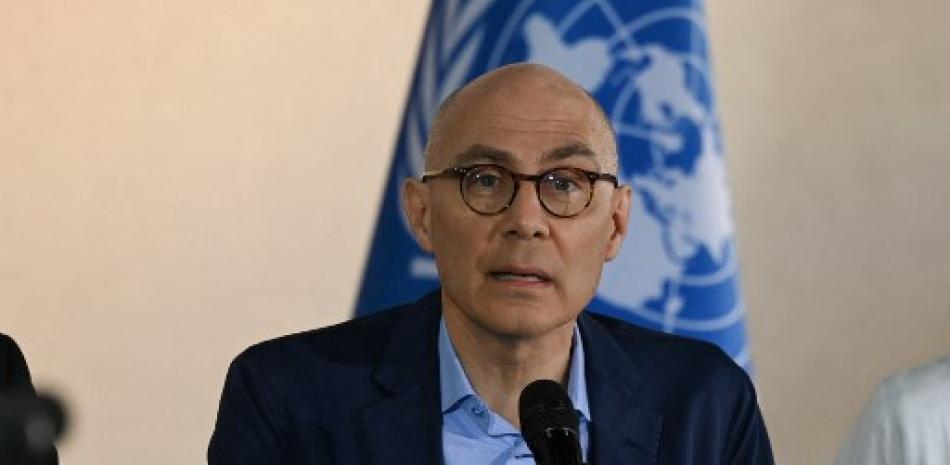 El Alto Comisionado de las Naciones Unidas para los Derechos Humanos, Volker Turk, habla durante una conferencia de prensa en el Aeropuerto Internacional Simón Bolívar en Maiquetía, estado de La Guaira, Venezuela, el 28 de enero de 2023.