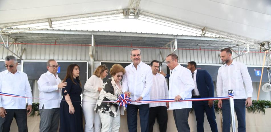 Inauguración de nuevo centro de logística Plaza Lama/ Fotos: José A. Maldonado LD