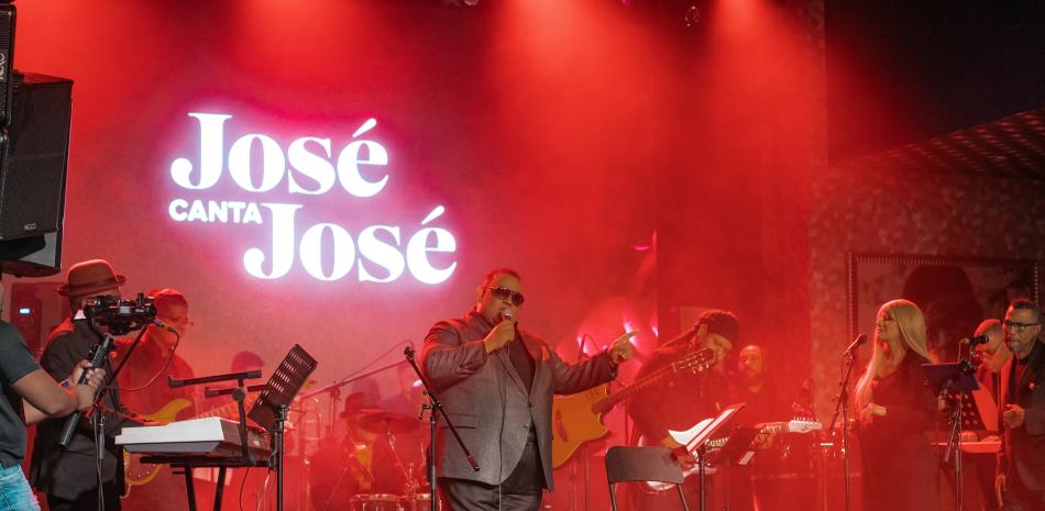 José Virgilio Peña Suazo logró un lleno total con el concierto homenaje a José José, en Hard Rock Café Santo Domingo.